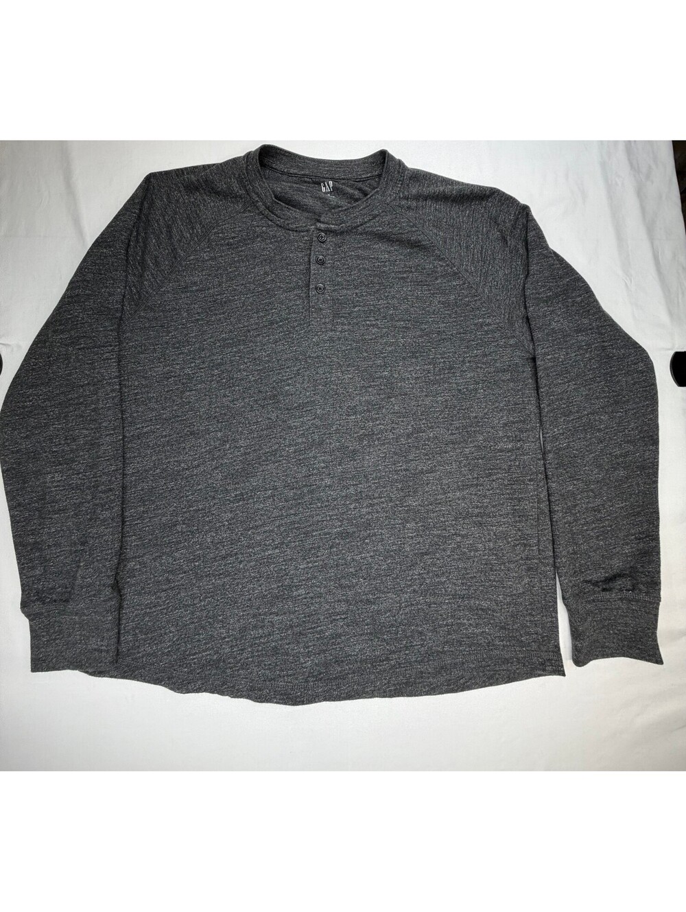 GAP Men's Long Sleeve Henley Shirt 3-Button Placket Pullover Size XXL Dark Grey
